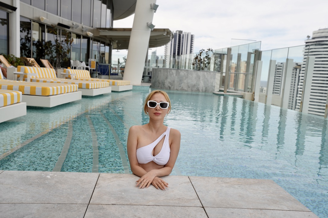 Luxe One-Shoulder Cut-Out Bikini Set White view 8